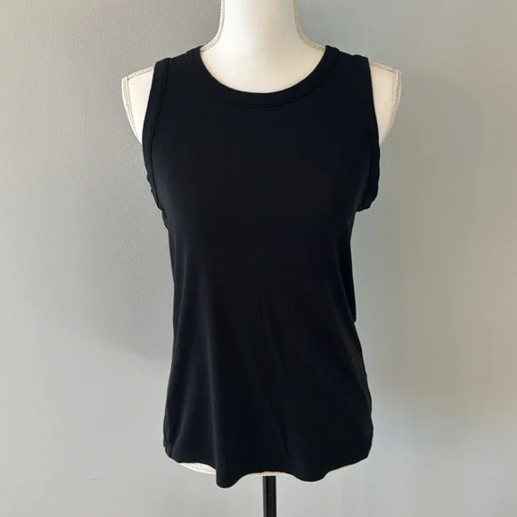 Old Navy Sleeveless Tees - Lot of 2 - Picture 3 of 3